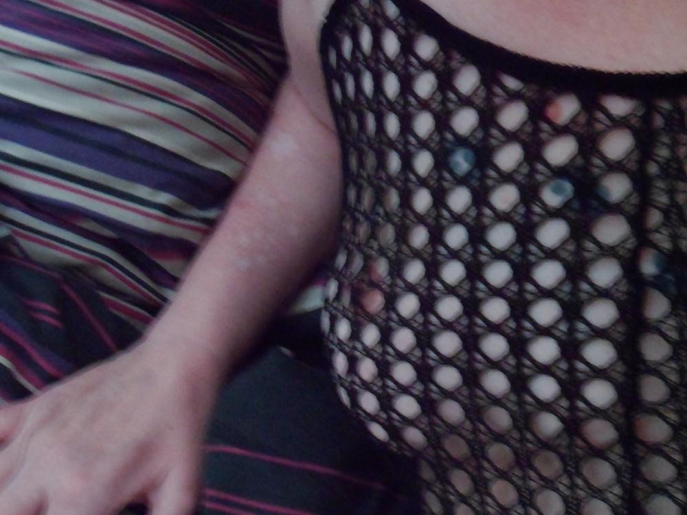 25P Nice Hairy and very sweet mature women