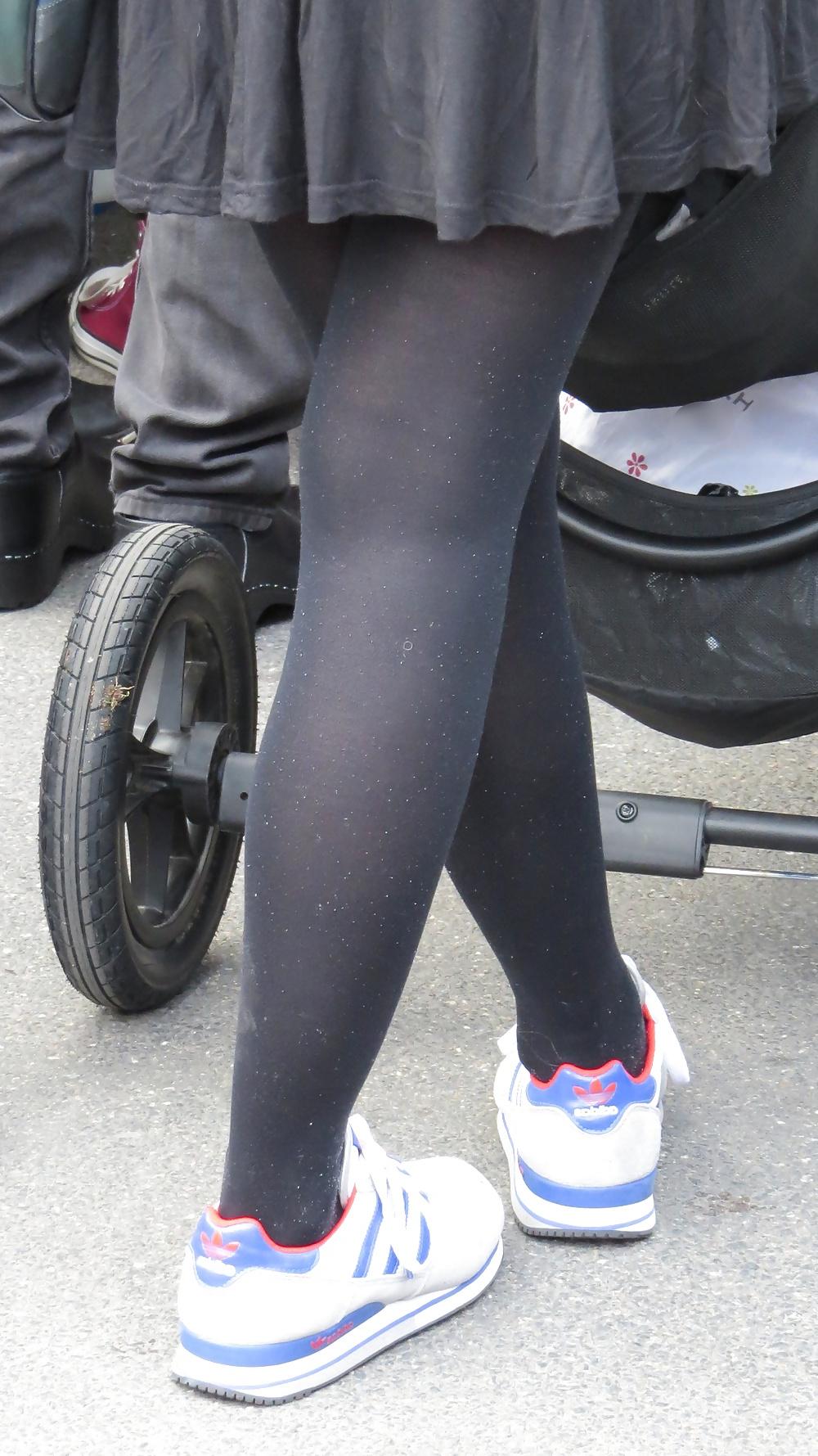 25P Fall is pantyhose and nylons time.