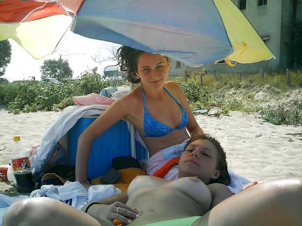 25P Topless Beach - 31