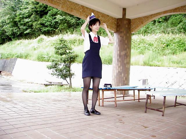 20P Japanese Married Woman 08