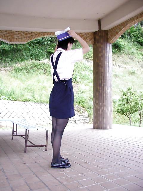 20P Japanese Married Woman 08
