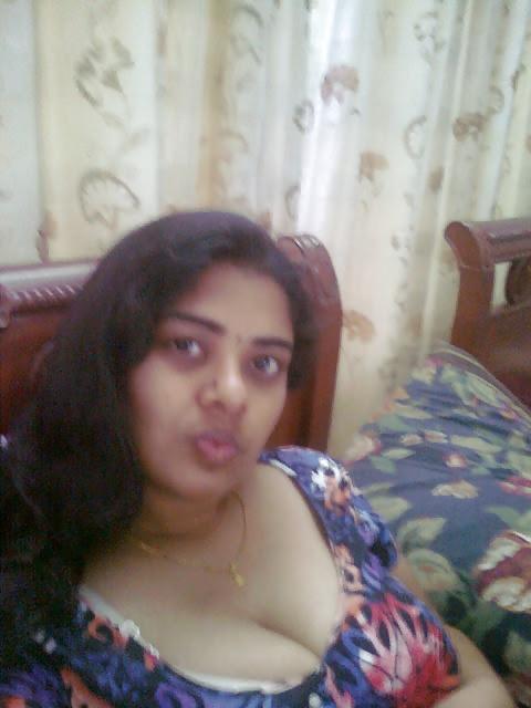 25P Sexy MILF to fuck.