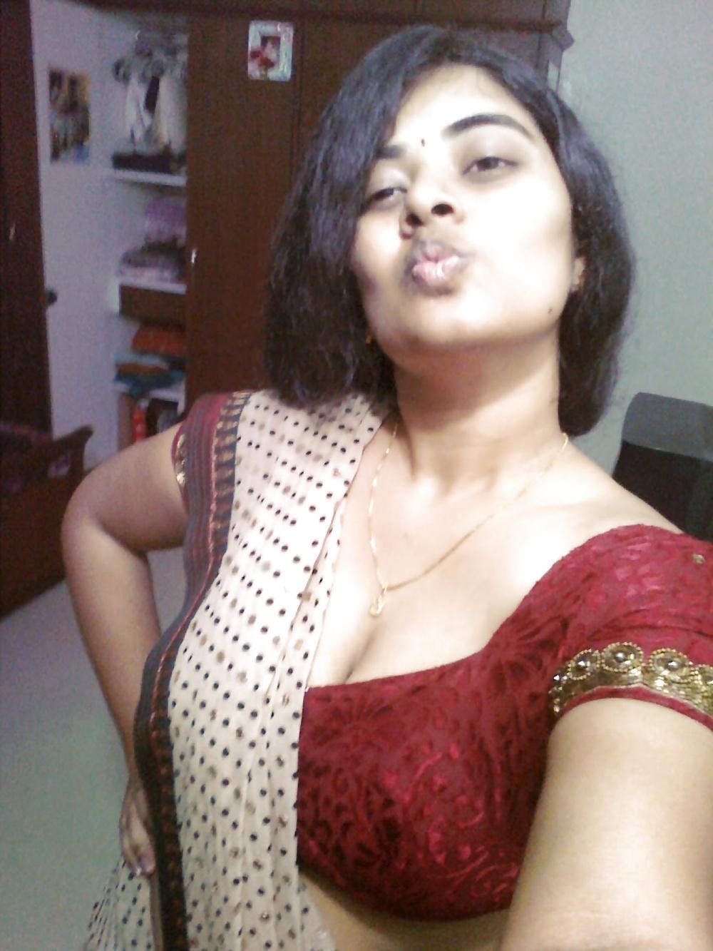 25P Sexy MILF to fuck.