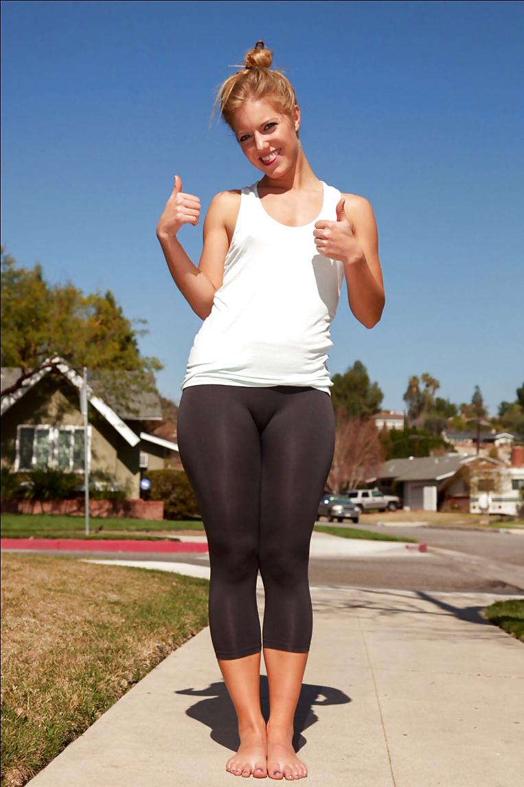 9P Perfect Yoga Pants