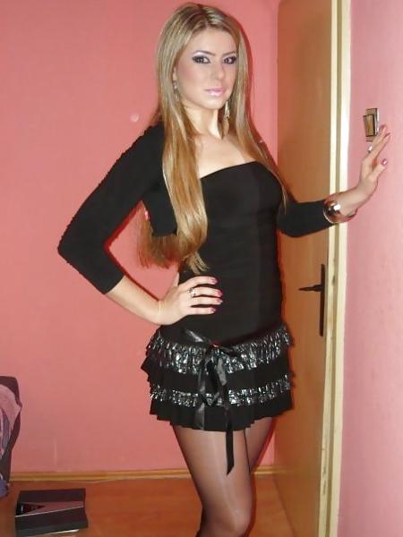 25P Nylon upskirt 41