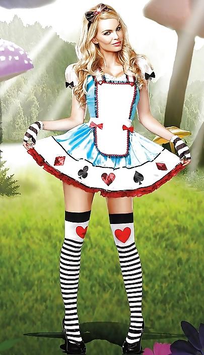 25P Uniform Bitches 004
