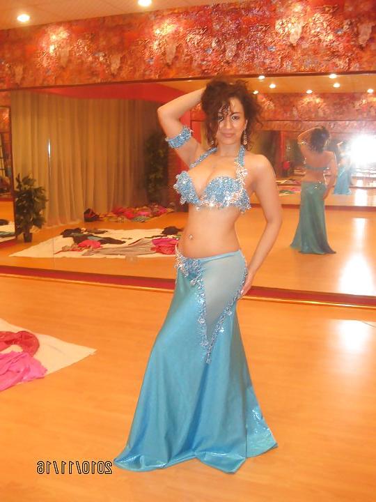 25P Arab Girls 8