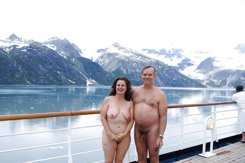 20P Naked couples 9.