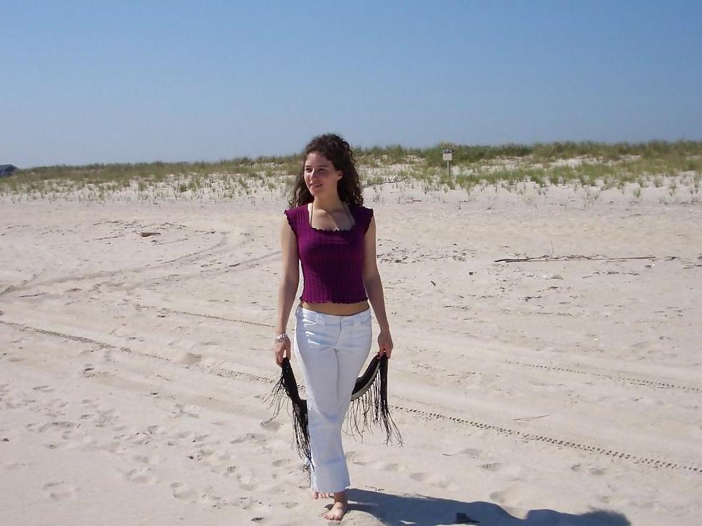 25P BEAUTY ON THE BEACH