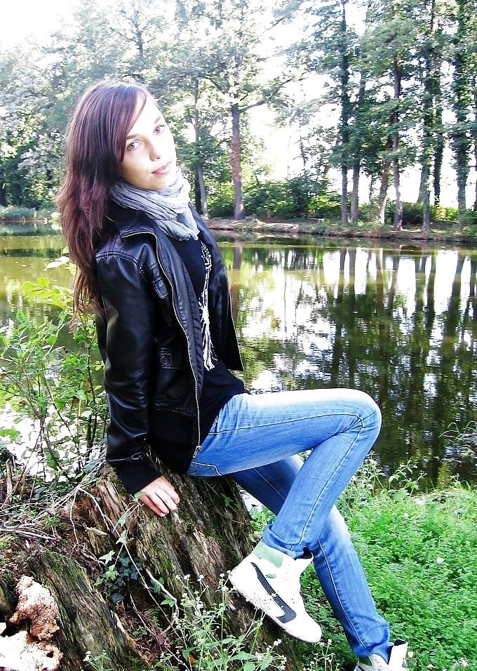 25P Teen girls in leather jacket 