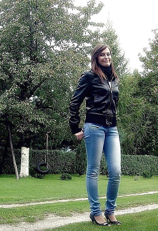 25P Teen girls in leather jacket 