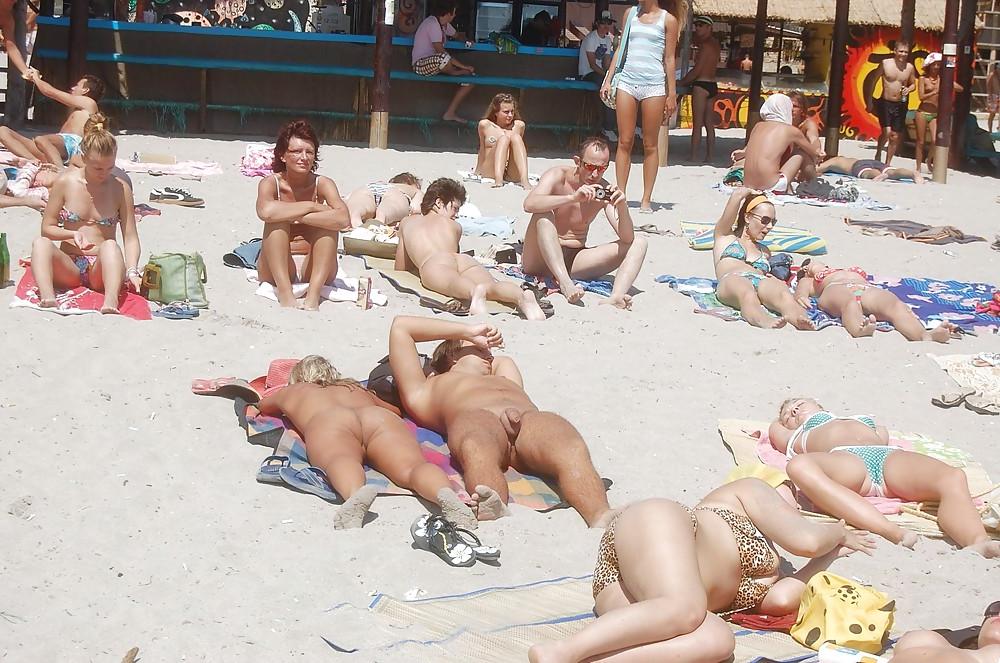 25P Nudist Beach
