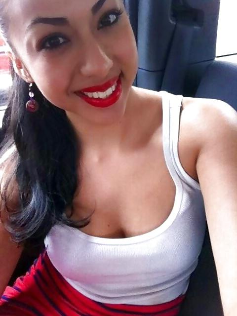 24P Latin milf
