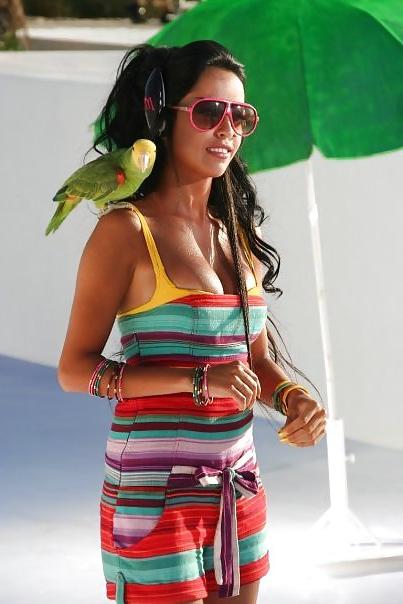 25P Arab Girls 7