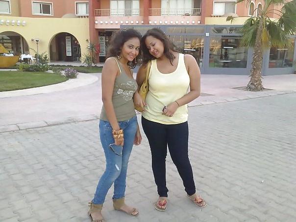 25P Arab Girls 7