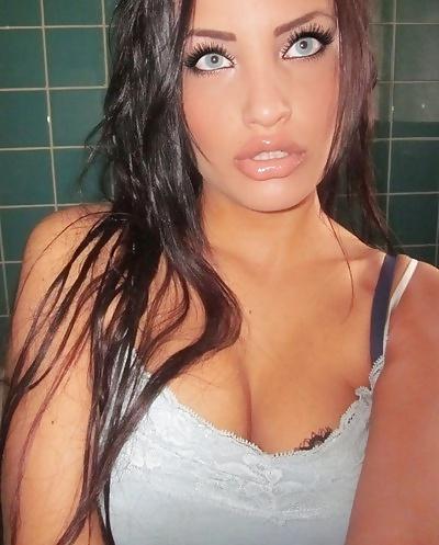 25P Woman with Dick Sucking Lips