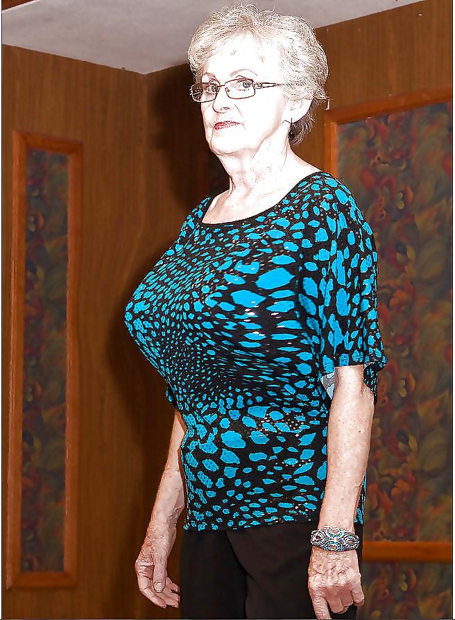 25P MILF, Mature and Granny set 1