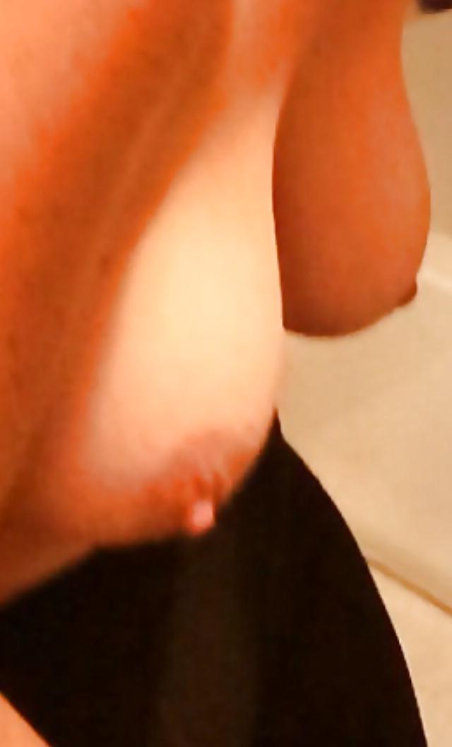 20P Wife's beautiful natural tits and bush