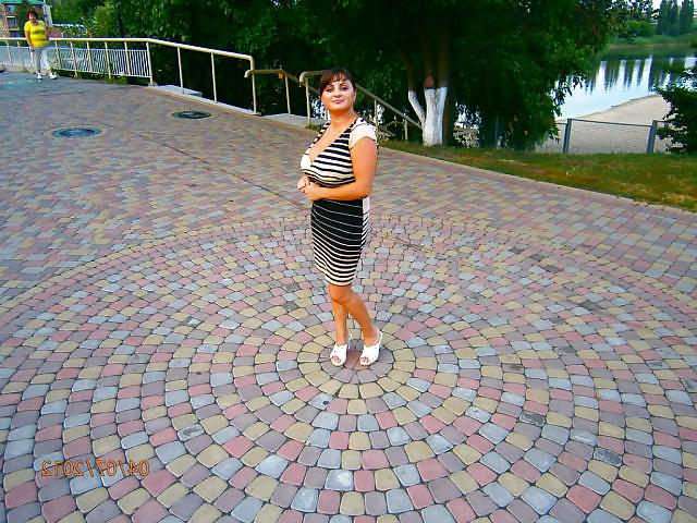25P Busty Russian Woman 1904