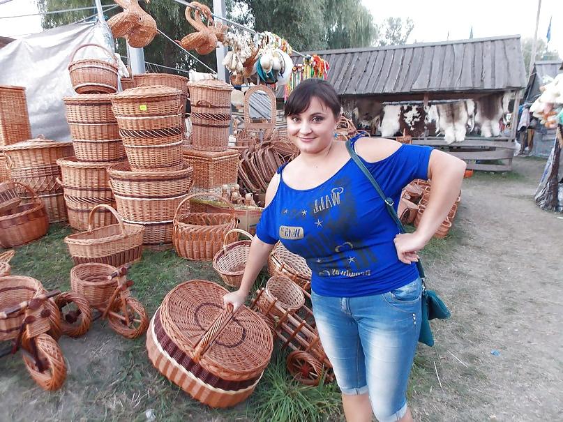 25P Busty Russian Woman 1904
