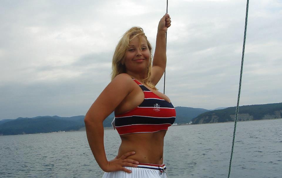 15P Busty Russian Woman 1902