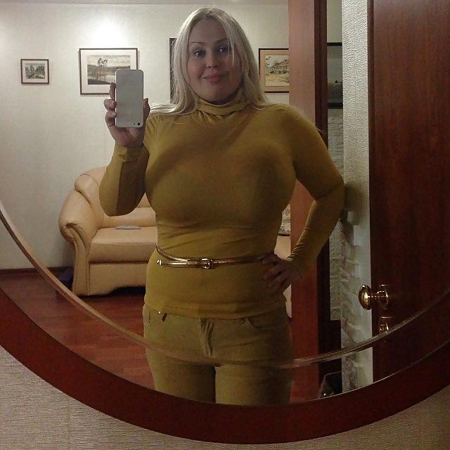 15P Busty Russian Woman 1902
