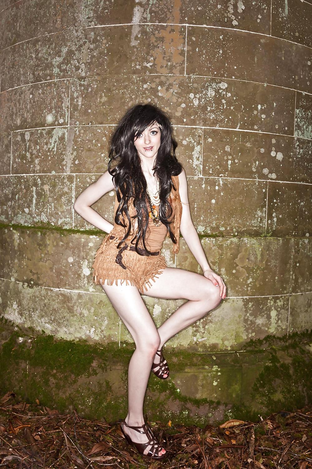 25P A scottish girl called Hayleigh T. 