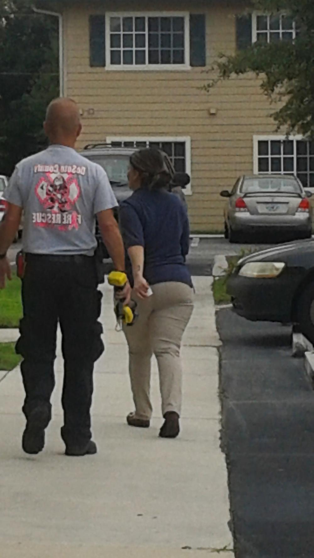 8P Hot Latino Mama