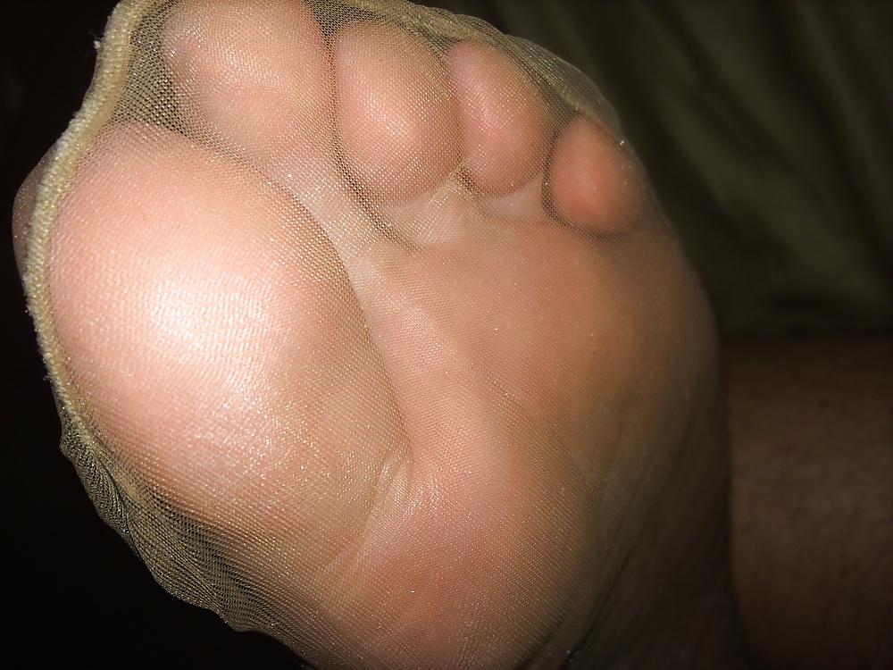 16P Wifes sexy nylon toes