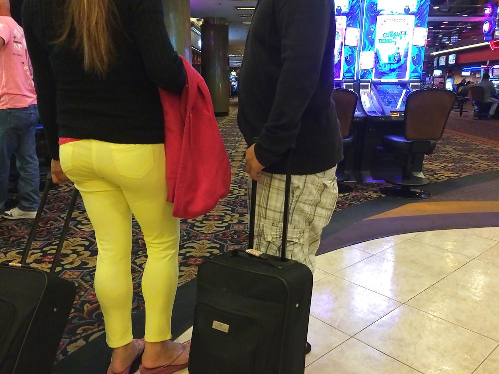 7P Young Filipina In Tight Yellow Pants Sweet Ass VPL