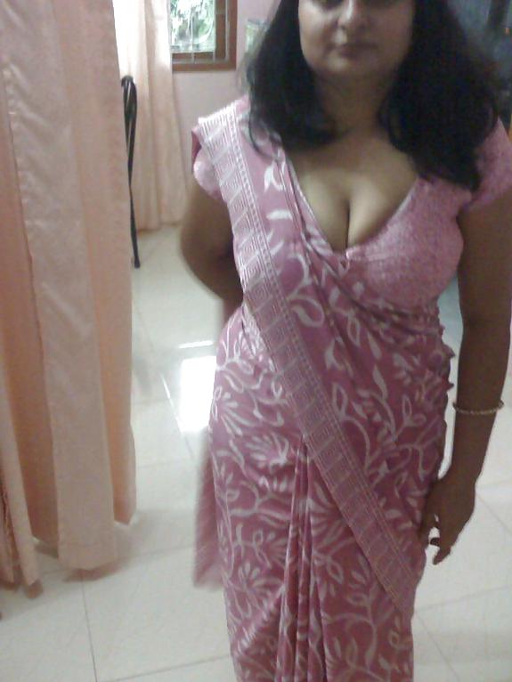 25P INDIAN WIFE RADHIKA -INDIAN DESI PORN SET 9.5
