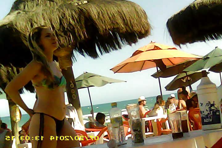 25P CANDID BEACH PRAIA DO FUTURO