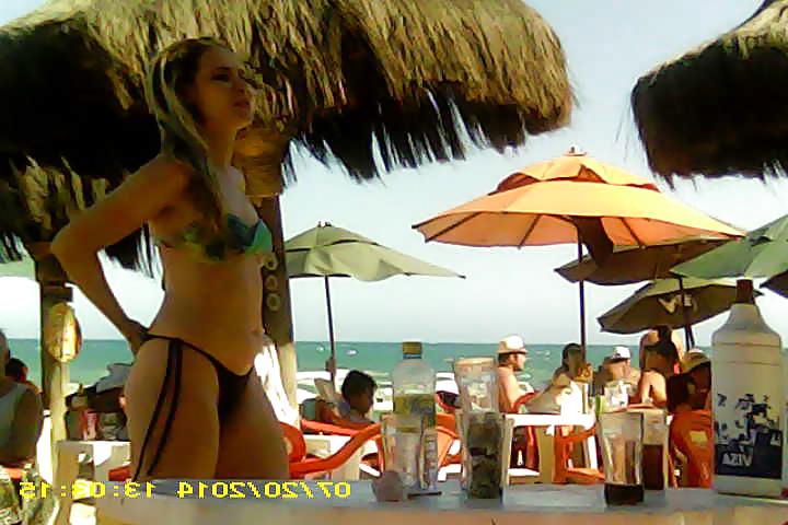 25P CANDID BEACH PRAIA DO FUTURO