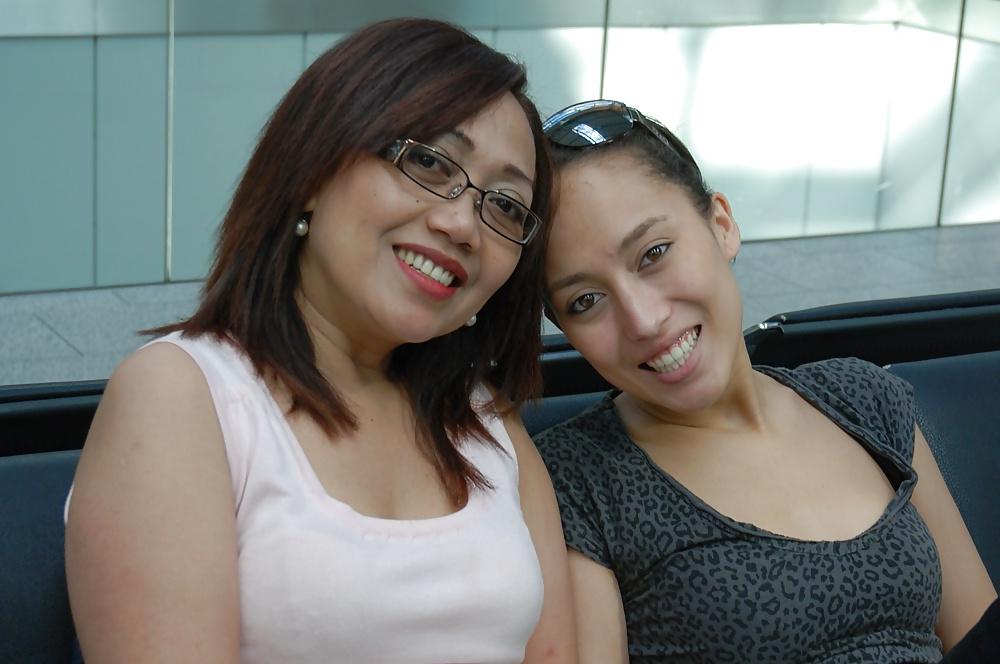 18P Indonesian Milf Sluts