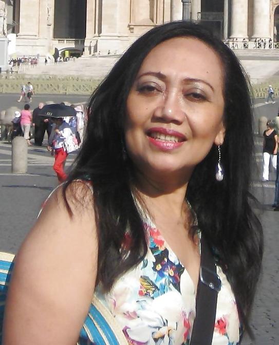 18P Indonesian Milf Sluts