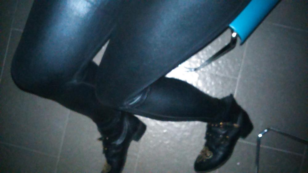 4P Leather Leggings