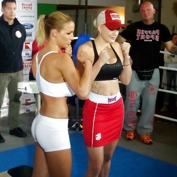 25P Jordan Carver Boxing & Gym