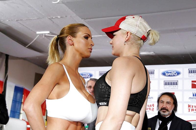 25P Jordan Carver Boxing & Gym