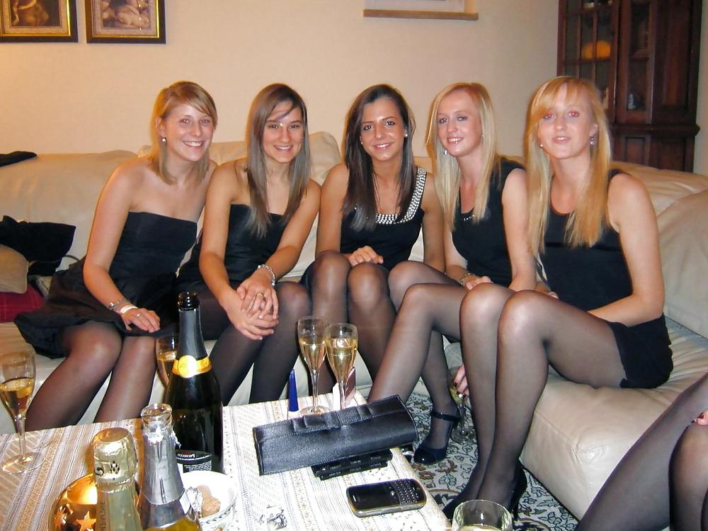 25P Nylon upskirt 35