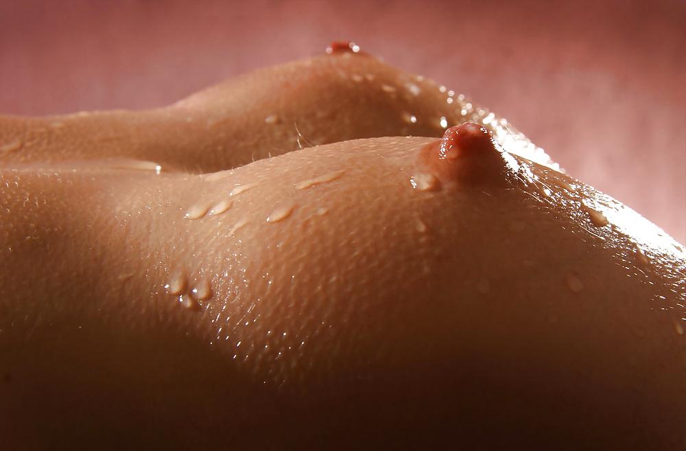 25P Oiled Shaved Body....