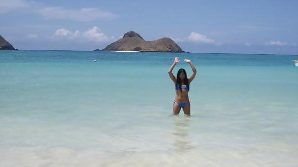 17P Beautiful Hawaiian Milf