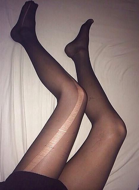 10P Legs, Feet and Nylons!