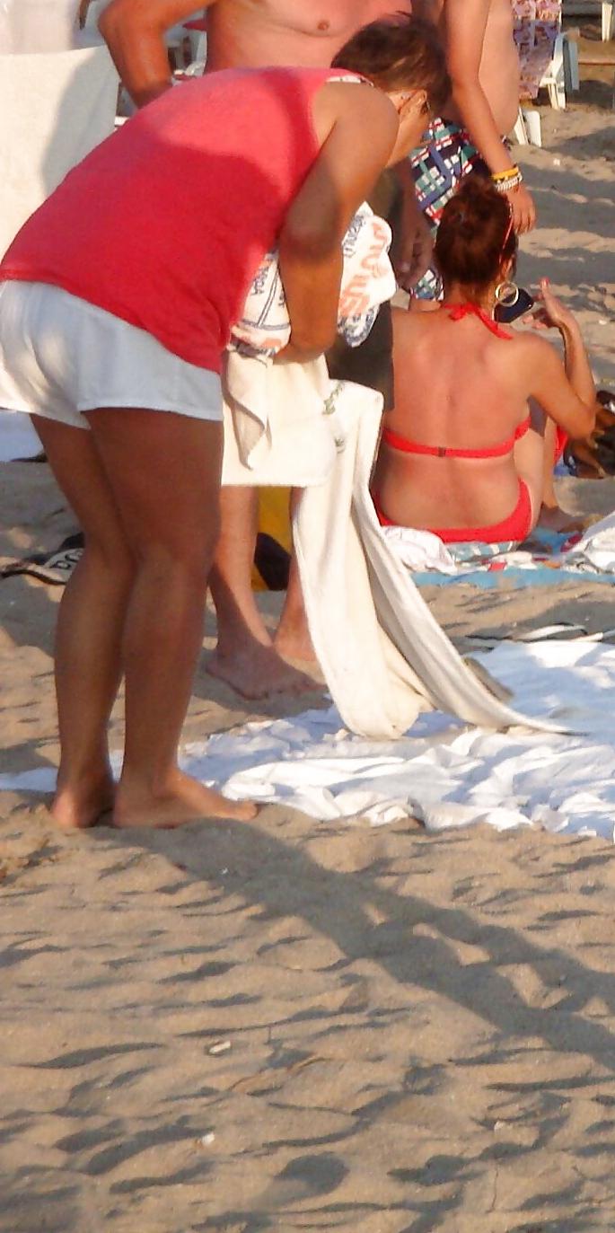 25P Spy summer beach mature romanian