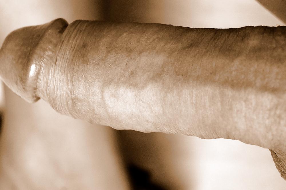 11P Nylons, zu kurz, sw und sepia
