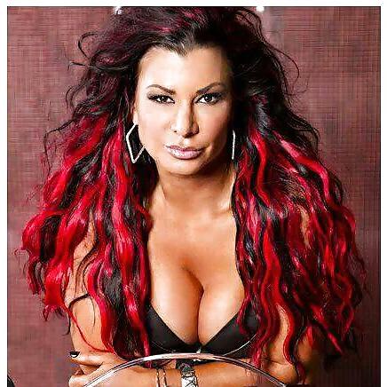 13P Hot wrestling chick