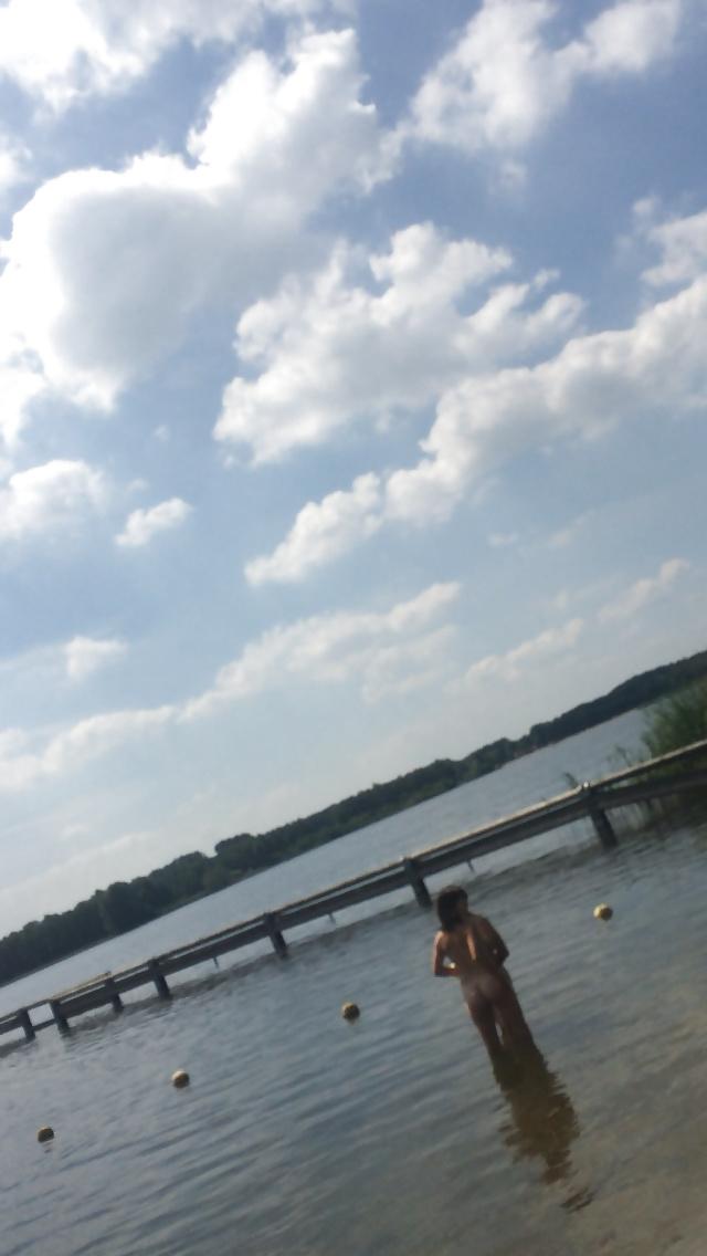 25P Nude beach voyeur