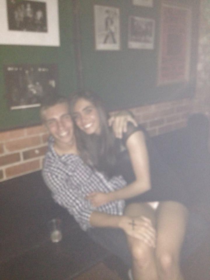 25P Panty Flashing & Upskirt 3