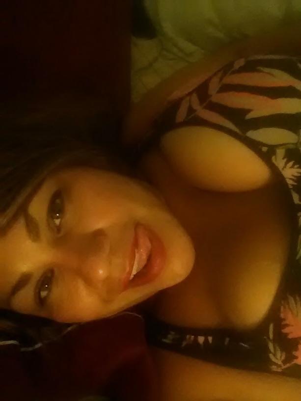 25P Big tit latina milf