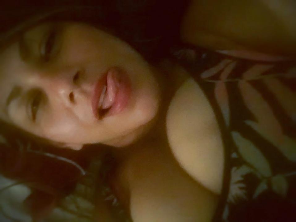 25P Big tit latina milf