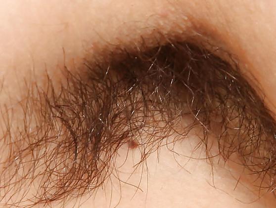 25P Hairy armpits 3